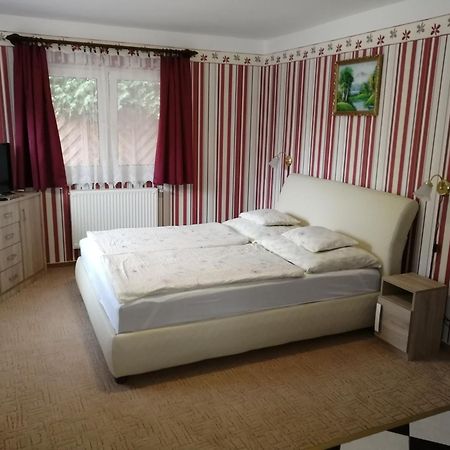 Magdalena Apartmanhaz ヘーヴィーズ エクステリア 写真