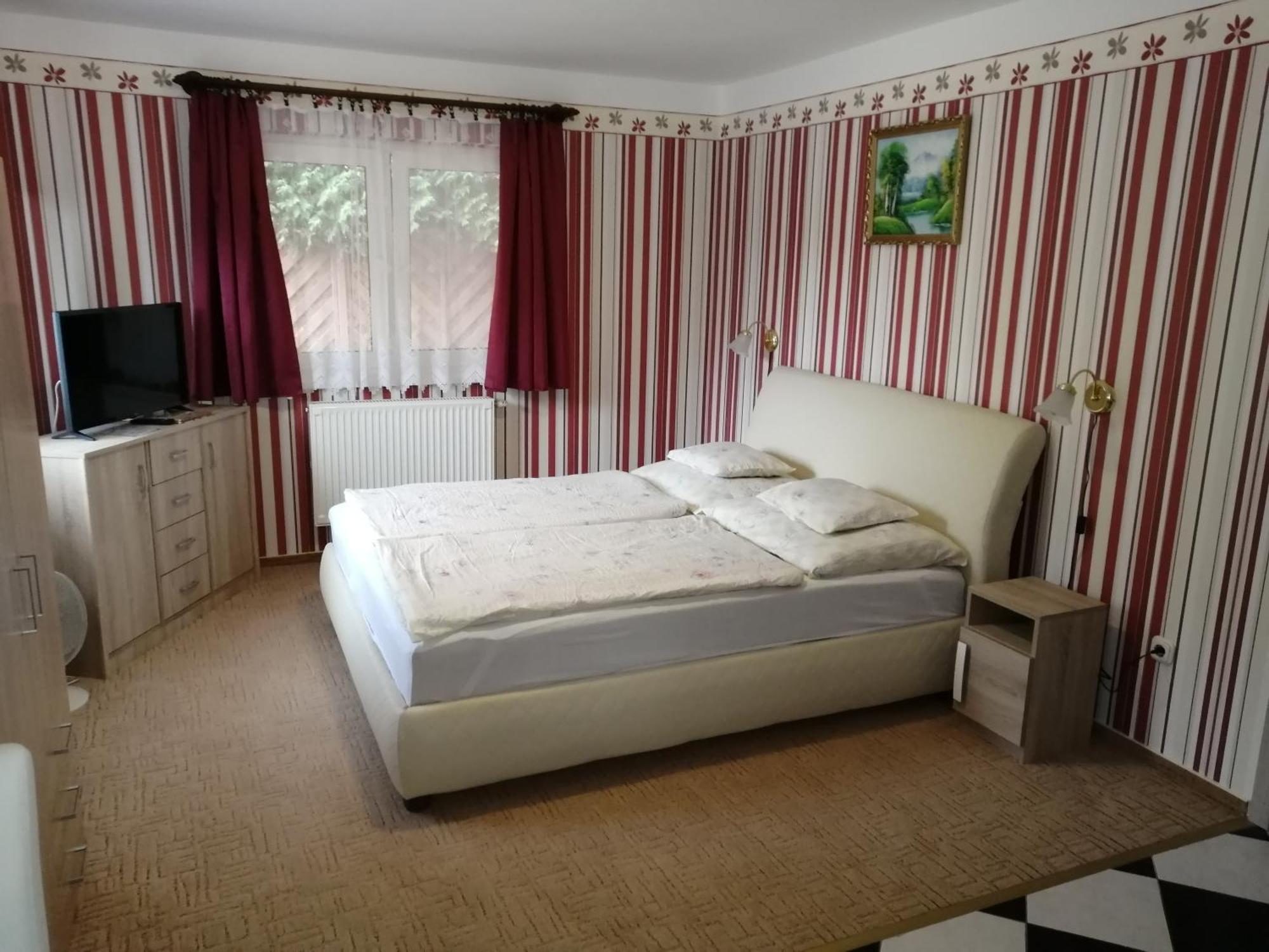 Magdalena Apartmanhaz ヘーヴィーズ エクステリア 写真
